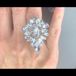 Beautiful fashion ring